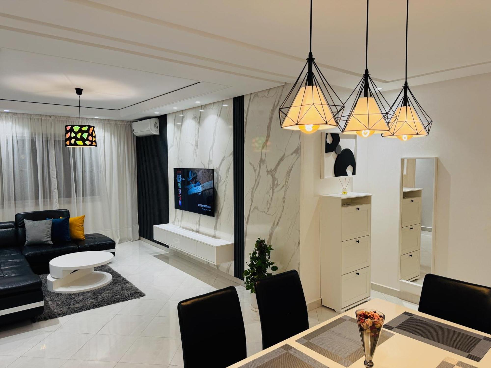 Modern Apartment In The Heart Of Tânger Exterior foto