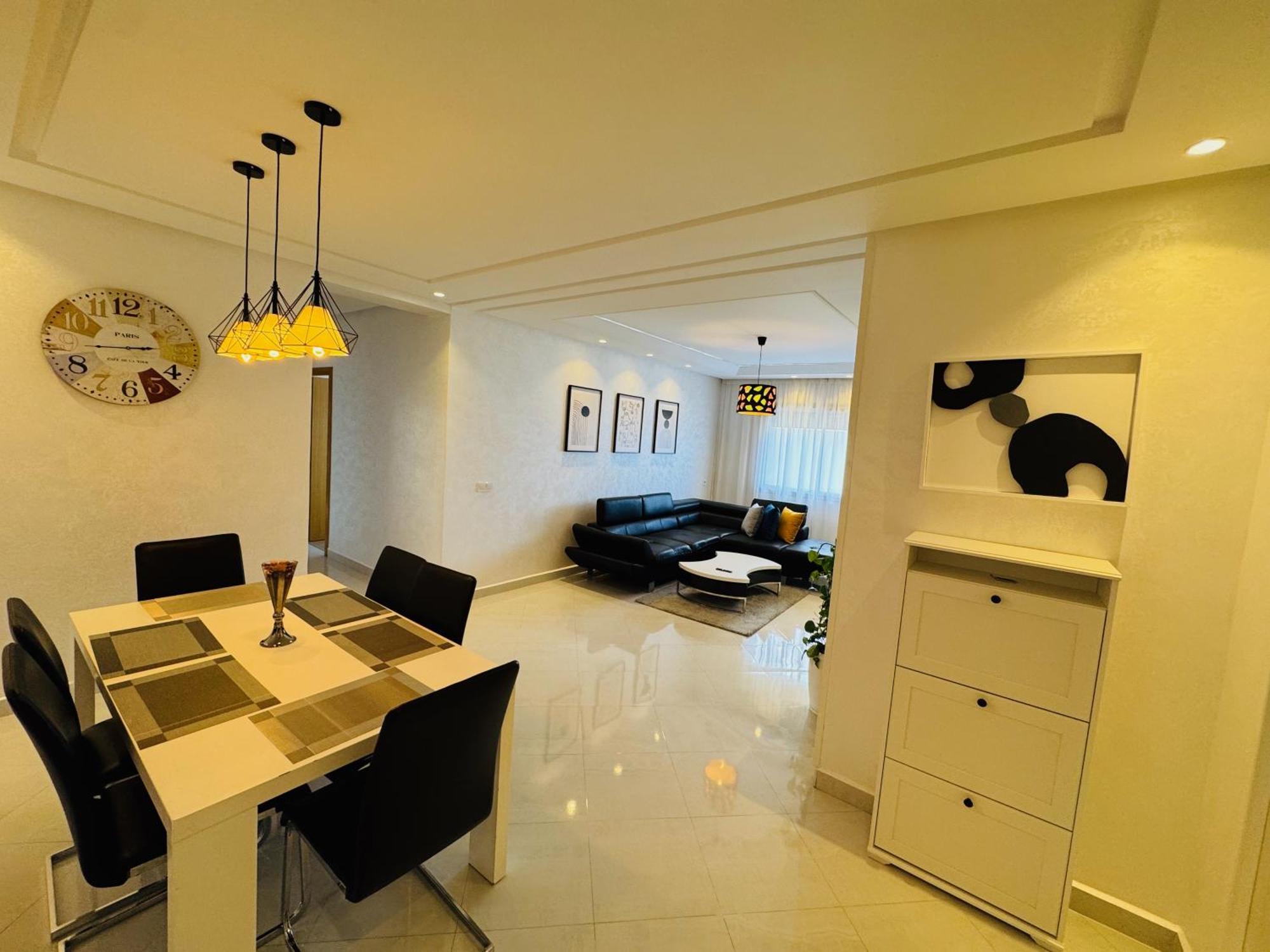 Modern Apartment In The Heart Of Tânger Exterior foto