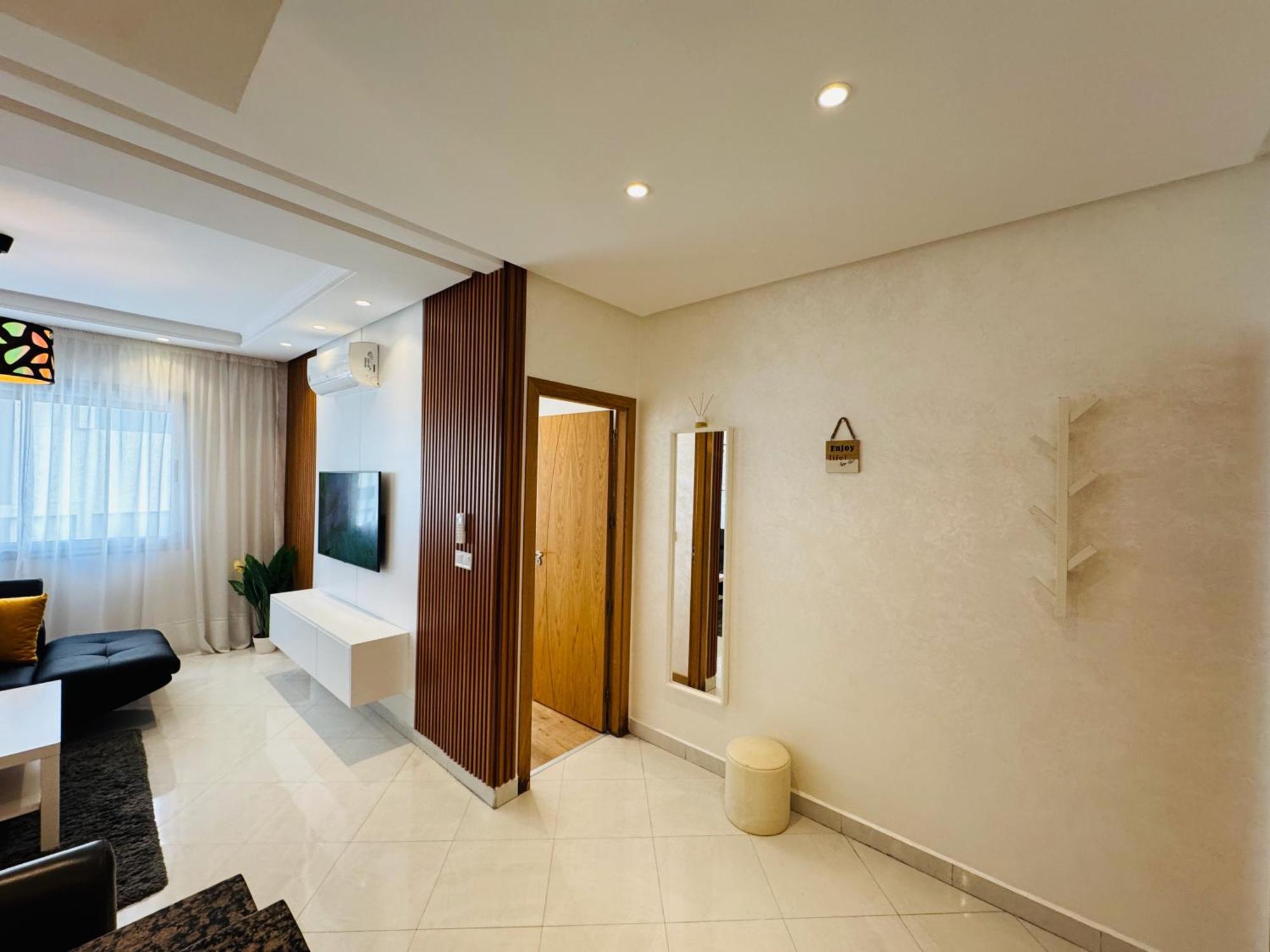 Modern Apartment In The Heart Of Tânger Exterior foto